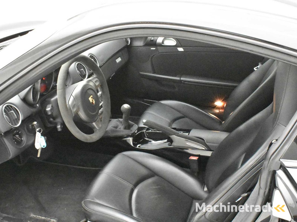 PORSCHE  CAYMAN S DESIGN EDITION ONE