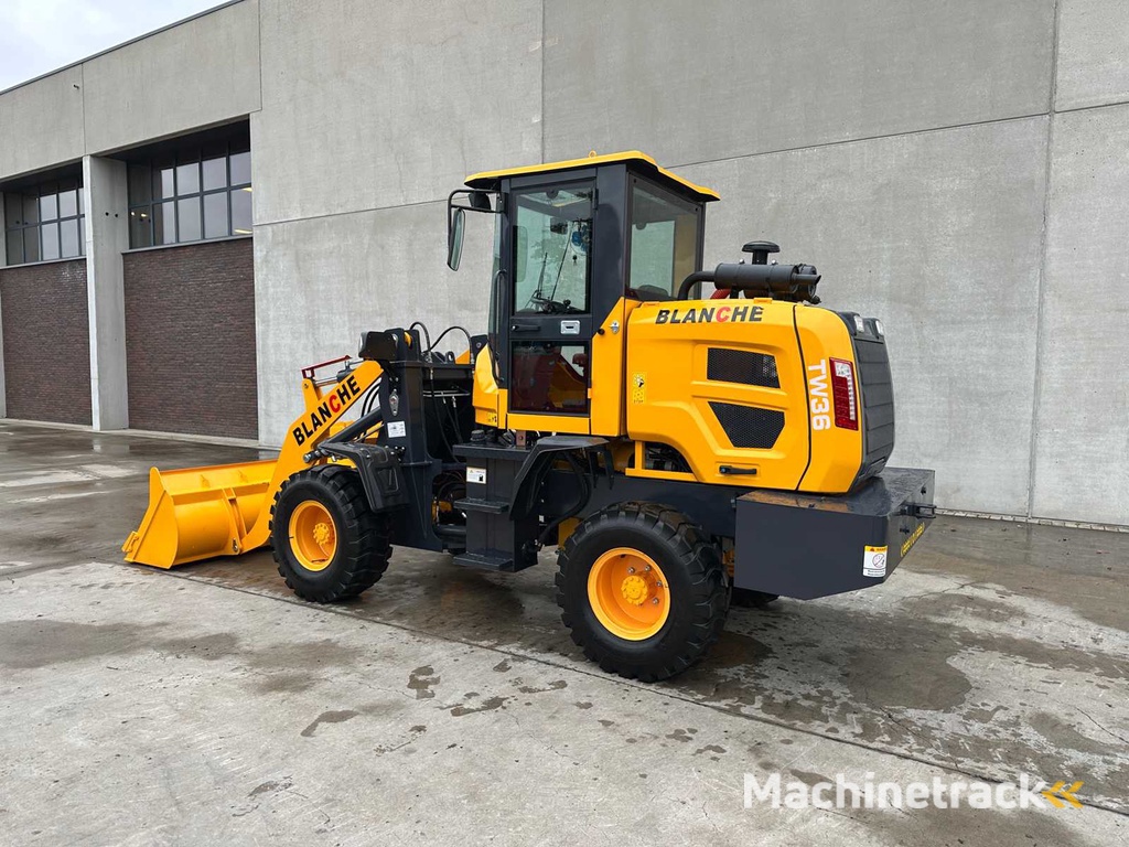 Blanche - 2025 - TW36 - Shovel