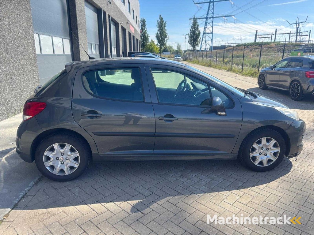 Peugeot - 2009 - 207 - 1.4 VTi X-line - Car