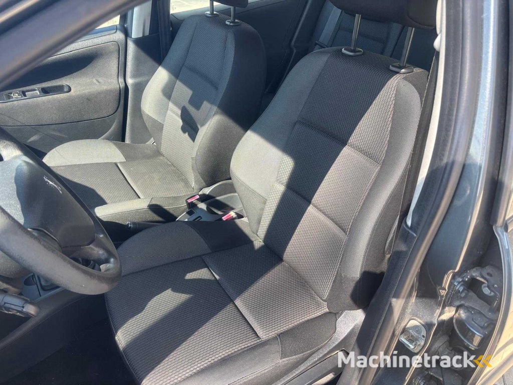 Peugeot - 2009 - 207 - 1.4 VTi X-line - Car