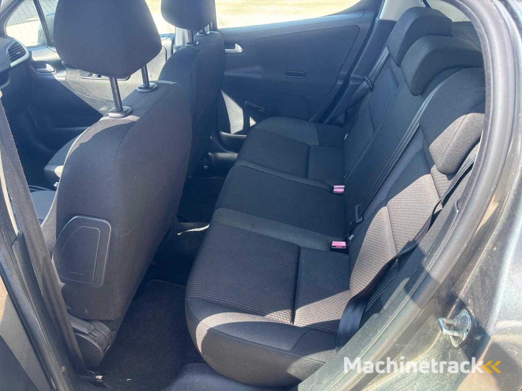 Peugeot - 2009 - 207 - 1.4 VTi X-line - Car