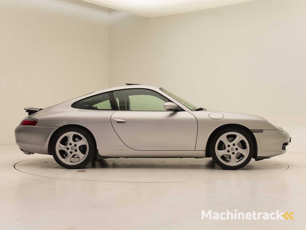 PORSCHE 911-996 CARRERA