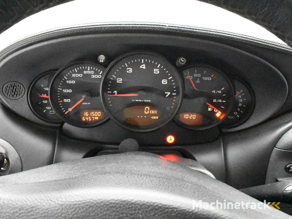 PORSCHE 911-996 CARRERA