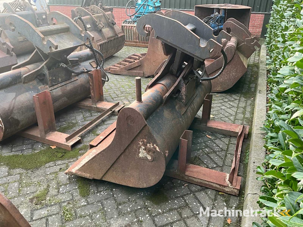 2007 Eurosteel Kantelbak CW30