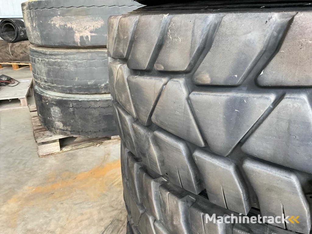 Otani OH312 LKW Reifen (4x)