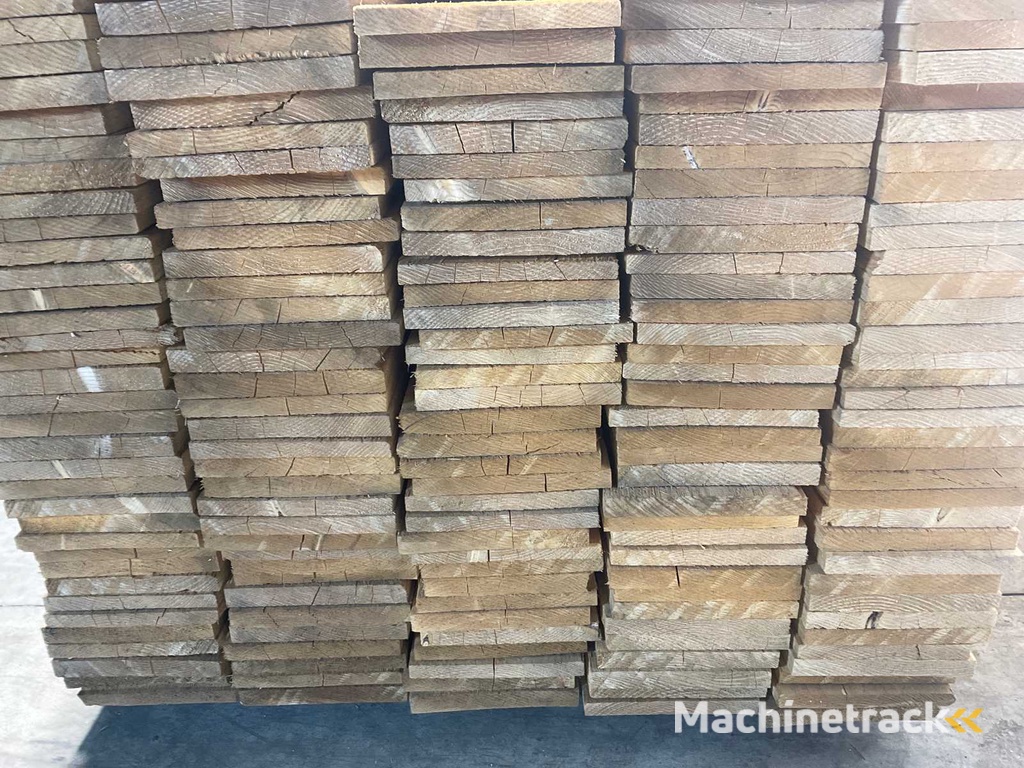 Spruce shelf 450x20x2.2 cm (79x)