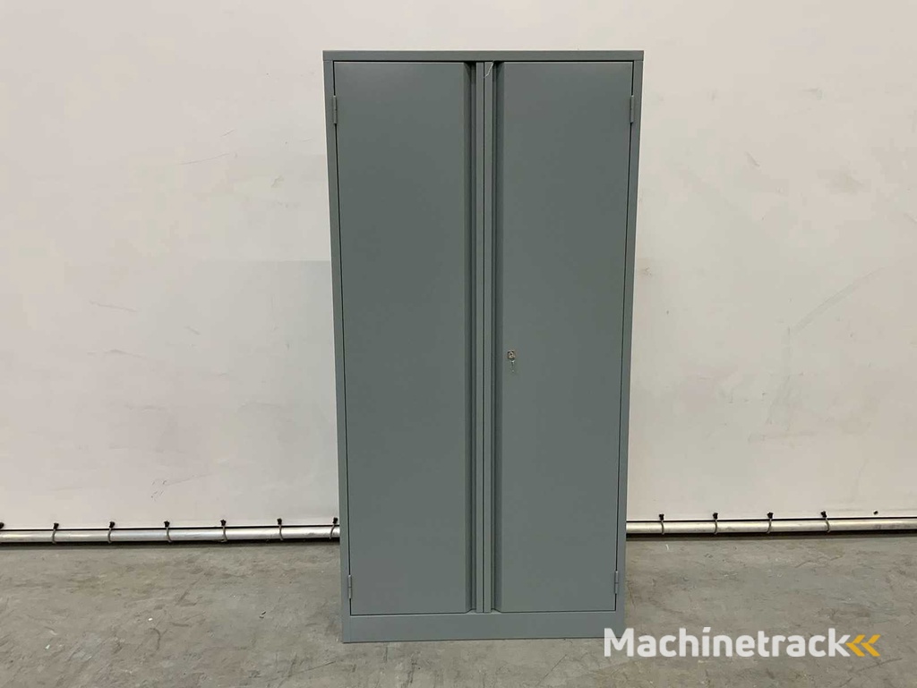 Povag - bin strip cabinet filled with 340 storage bins