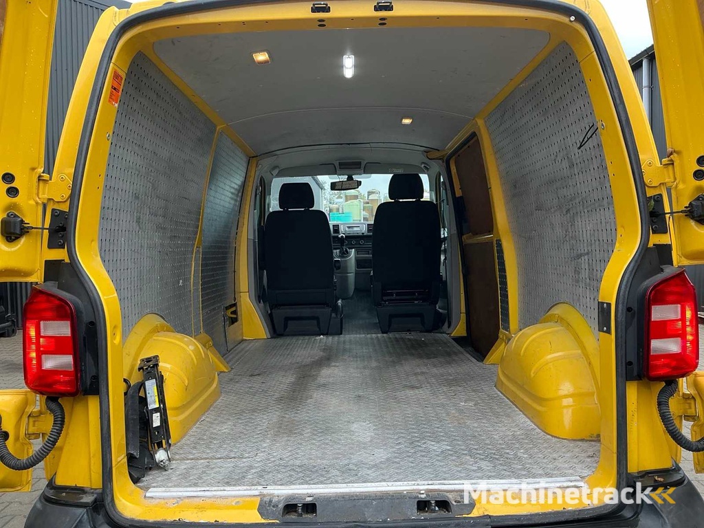 2018 Volkswagen Transporter T6 2.0 TDI DSG (150 PS) L2H1 Nutzfahrzeug