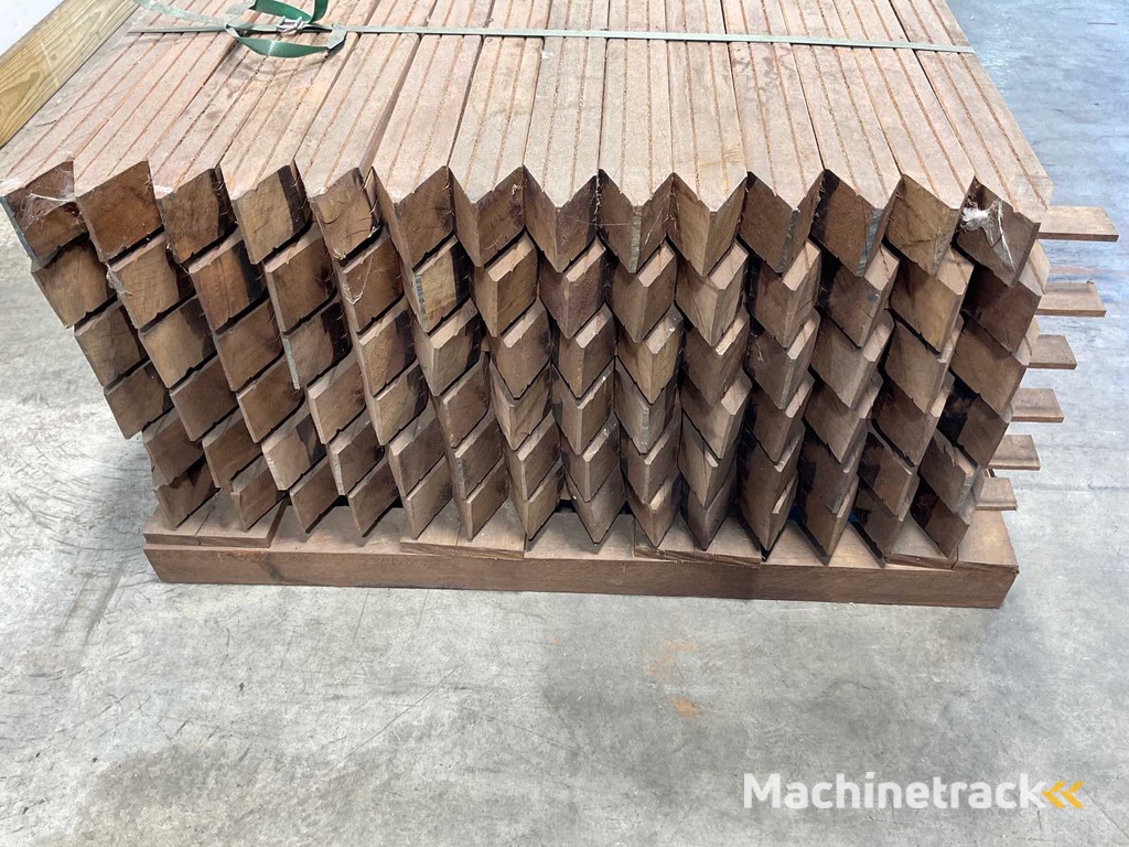 Azobé paal geschaafd gepunt 200x6,5x6,5 cm (84x)