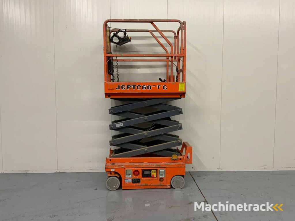 Dingli JCTP0607DCS Hoogwerker, werkhoogte 5,6m