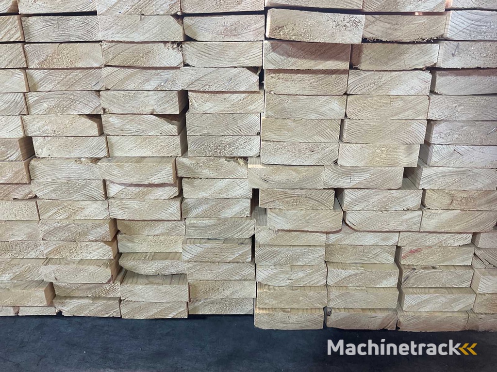 Vuren plank geschaafd 540x10x3 cm (100x)