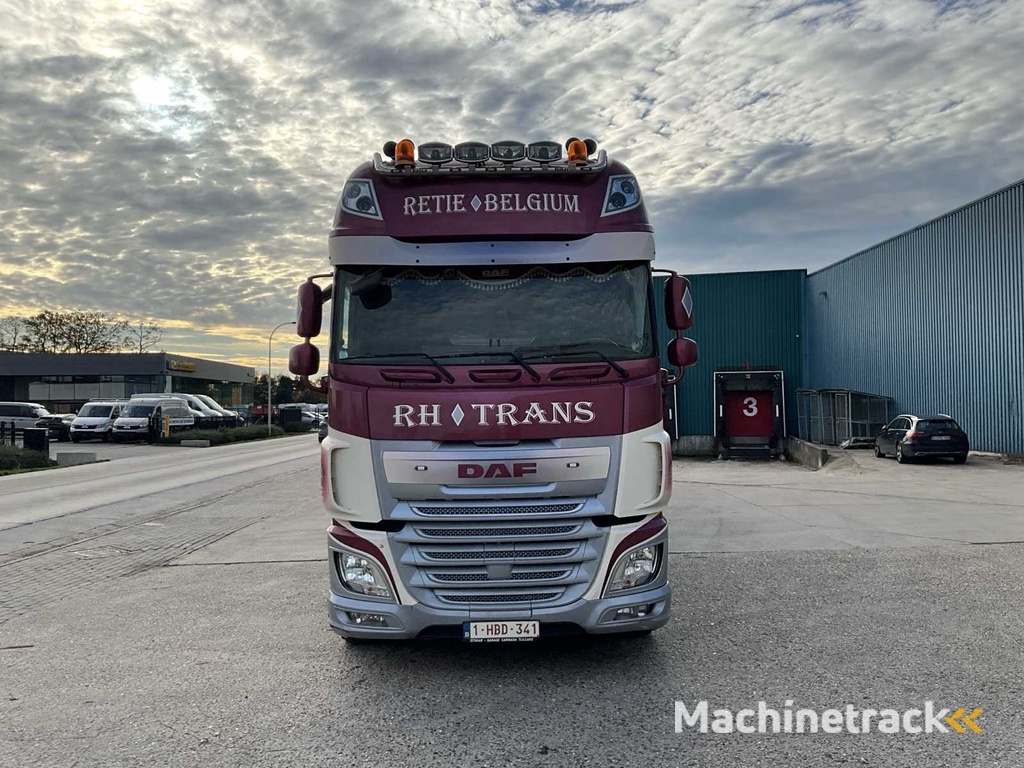 2014 DAF XF510 fan Vrachtwagen met Van Hool combi oplegger