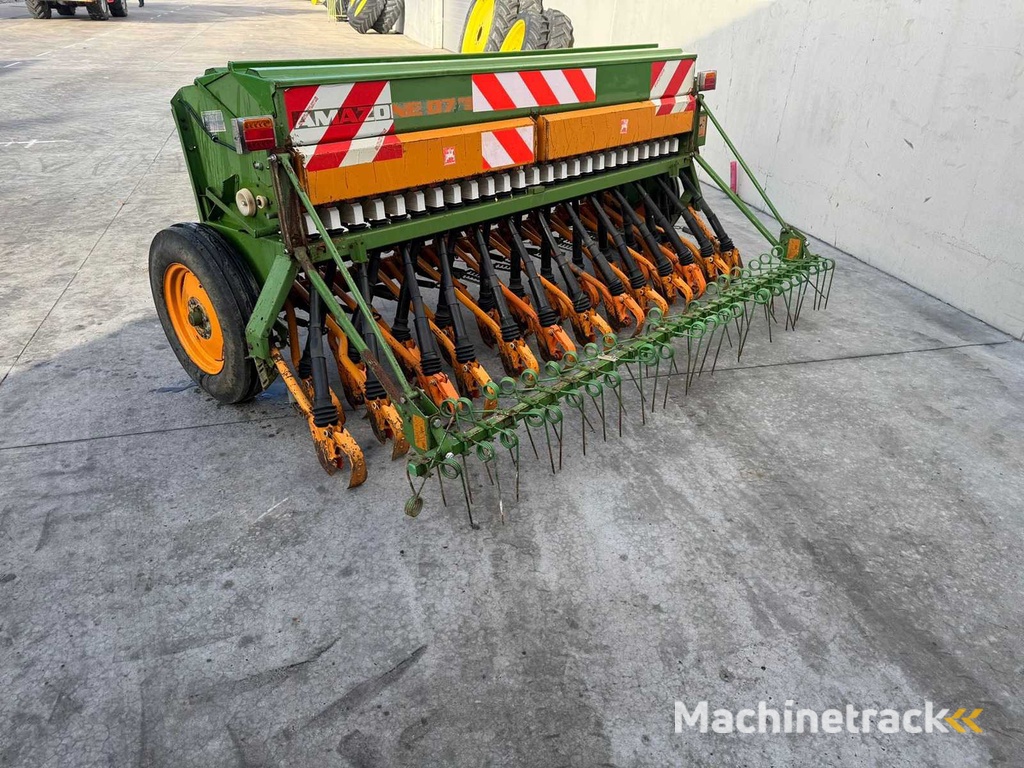 Amazon - D7/30 - Precision Seeder