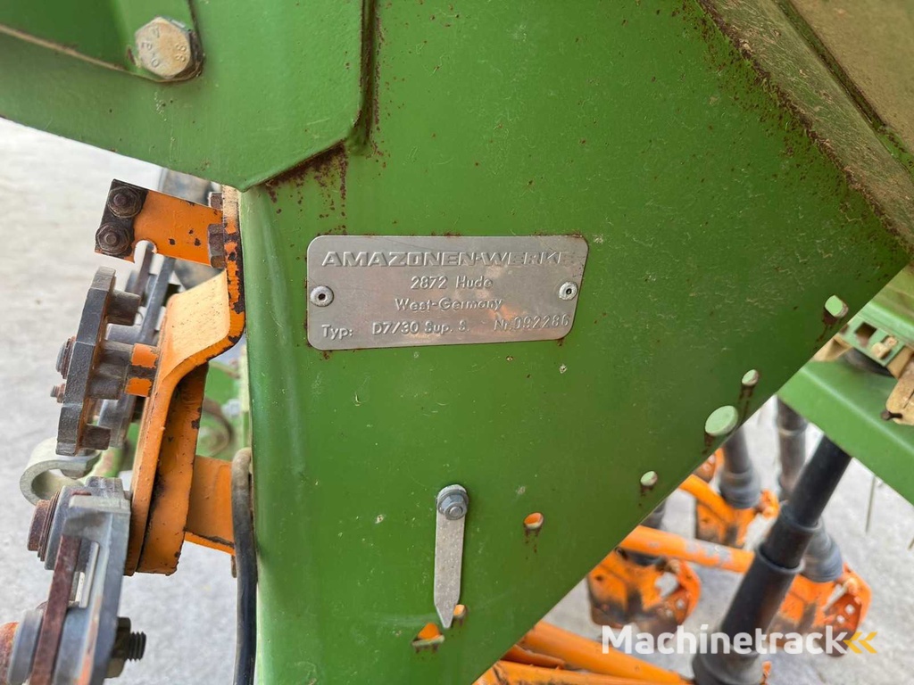 Amazon - D7/30 - Precision Seeder