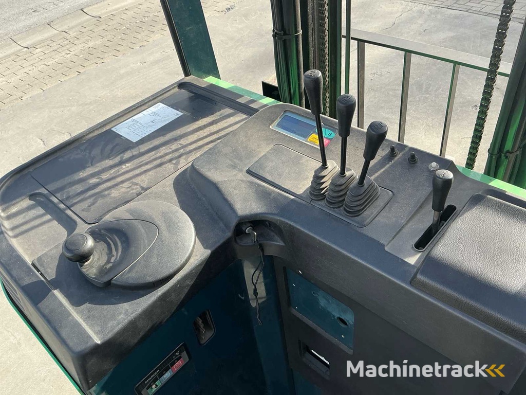 2007 Toyota Geneo-R 15 Reach truck