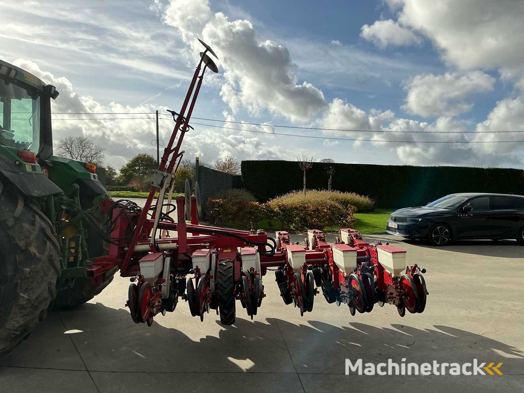 2005 Gilles C-Precis+ Precision Seeder