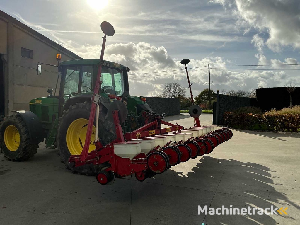 2005 Gilles C-Precis+ Precision Seeder