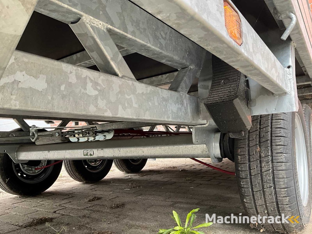 Hulco Medax-3 Trailer