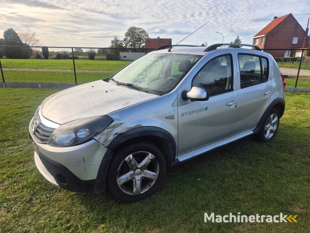 Dacia Sandero PKW 2012