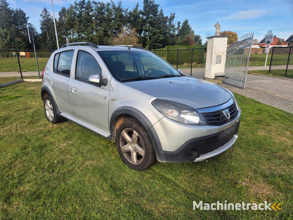 Dacia Sandero PKW 2012