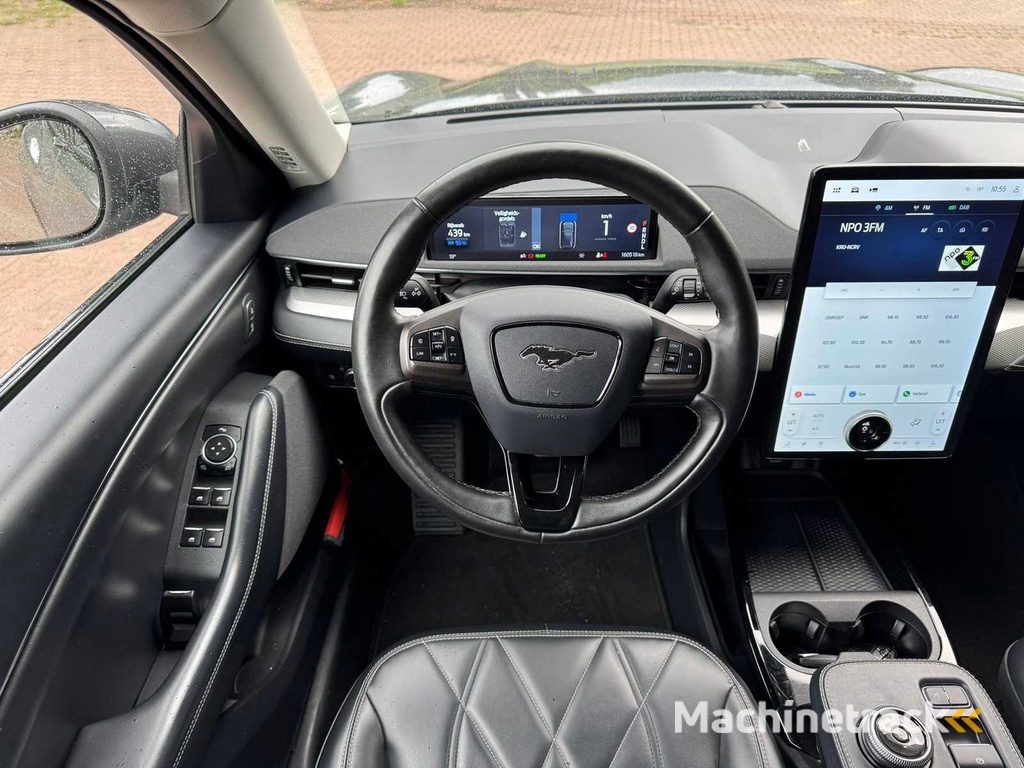 Ford Mustang Mach-E Extended RWD 98 kWh L-842-PD