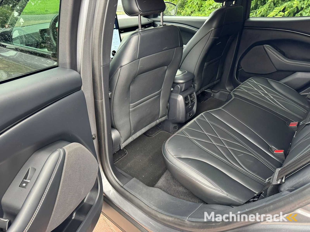 Ford Mustang Mach-E Extended RWD 98 kWh L-842-PD