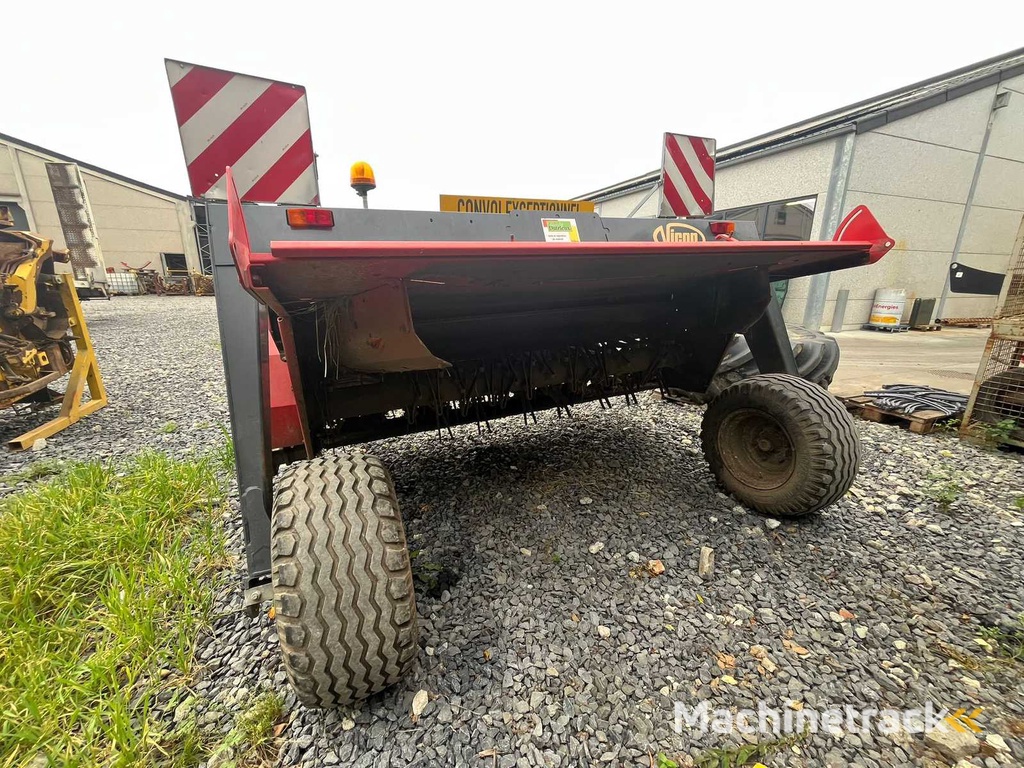 Vicon Mähwerk Anhängeaufbereiter EXTRA 832 DT Sonstiges Landwirtschaft