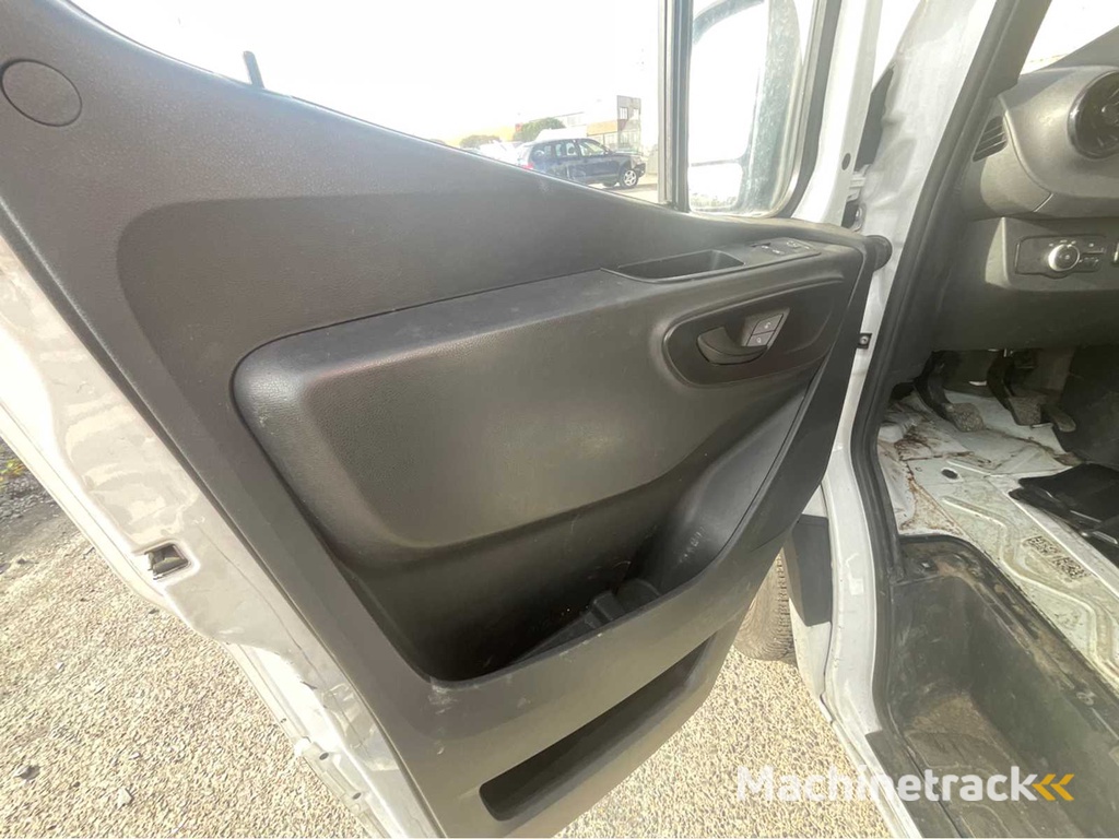 2023 Mercedes-Benz Sprinter 315 CDI Kühlschrank Träger Auto