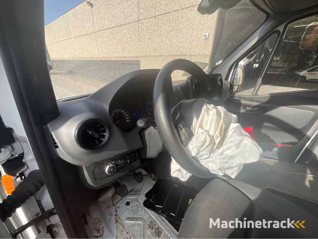 2023 Mercedes-Benz Sprinter 315 CDI Kühlschrank Träger Auto