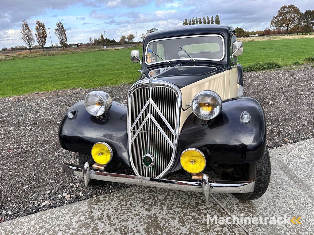 Citroen - 11CV - Traction Avant 11BL - Oldtimer