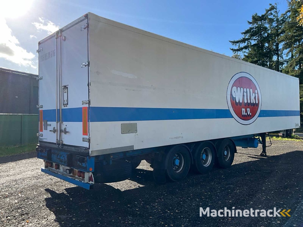 1994 Rendert den Kühlauflieger ROC 12.26 DK mit Thermo King SB II