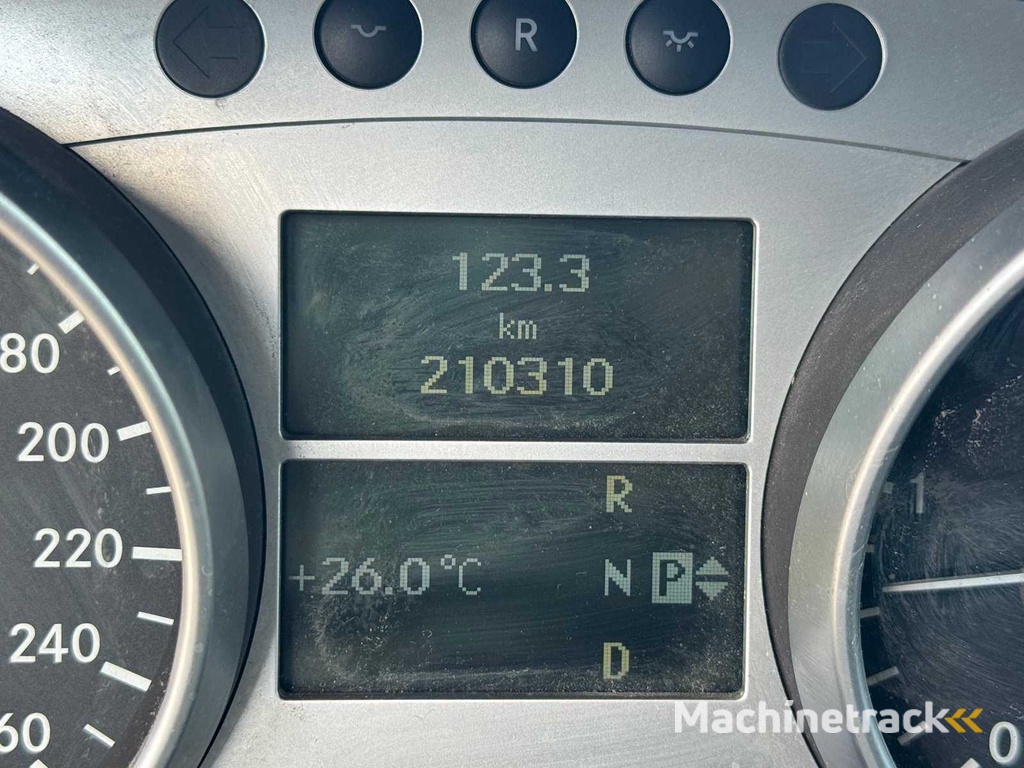 Mercedes-Benz ML 280 CDI aus dem Baujahr 2007