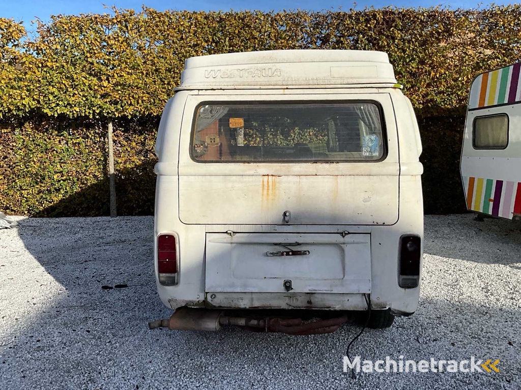 Volkswagen T2B berlin Auto