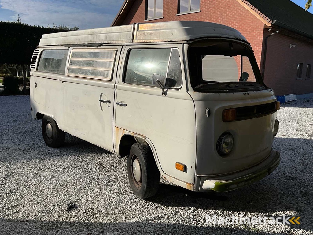 Volkswagen T2B berlin Auto