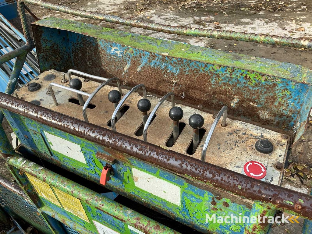 1989 AICHI SR123 Teleskoparbeitsbühne