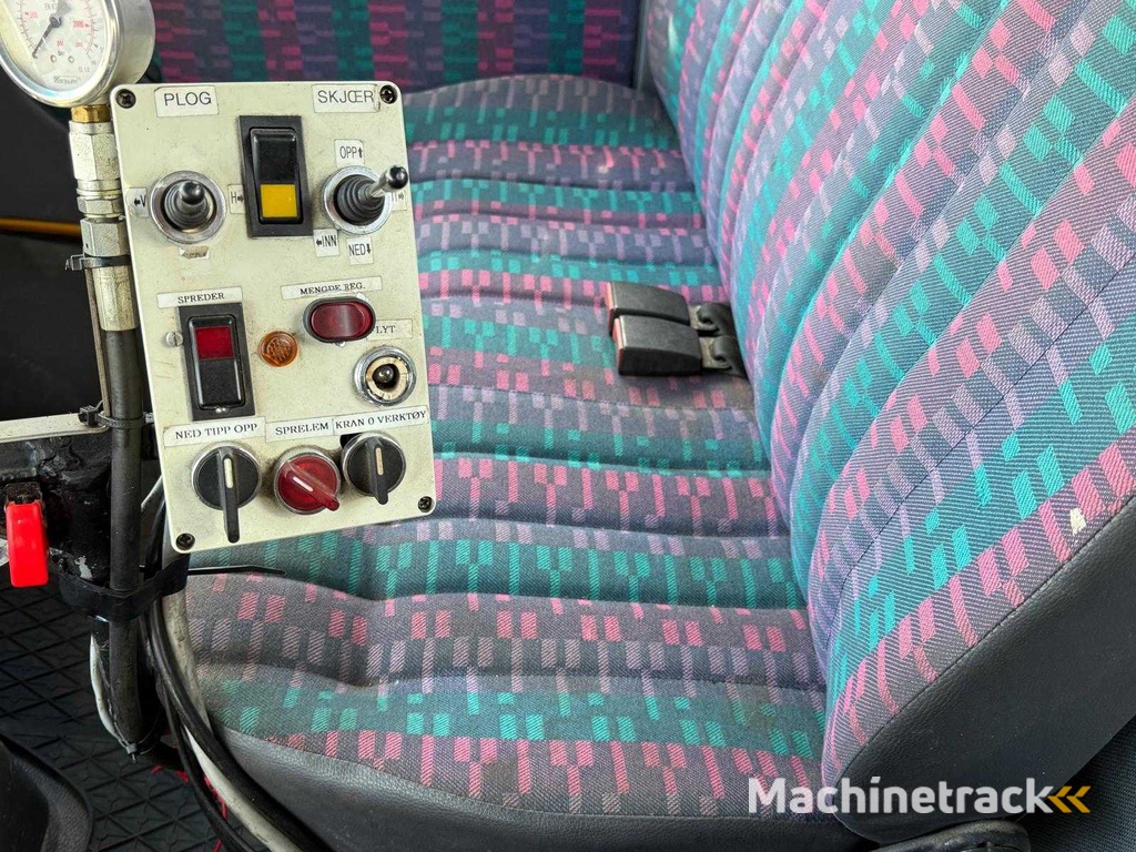 Mercedes - vario 814 4X4 - Bedrijfswagen kieper