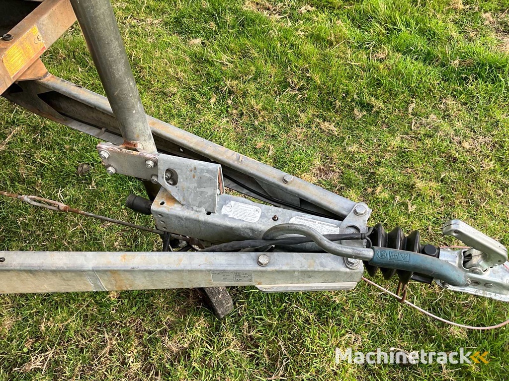 2005 Falters D2003 Trailer