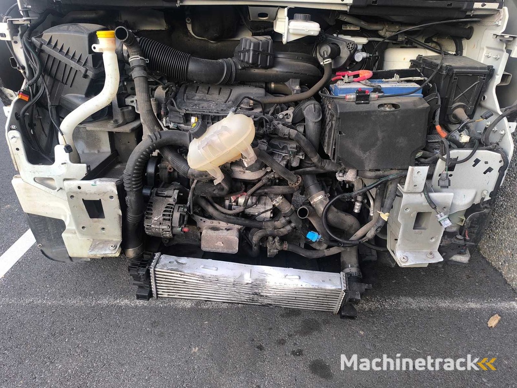 Renault Trafic 1.6 dCi | 2016 | 103.699 km | Diesel |