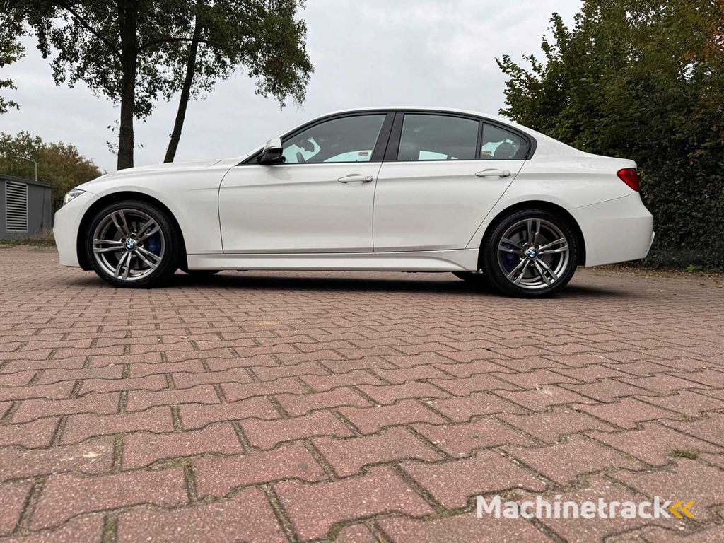BMW 3er 316i High Executive 6-ZNT-25