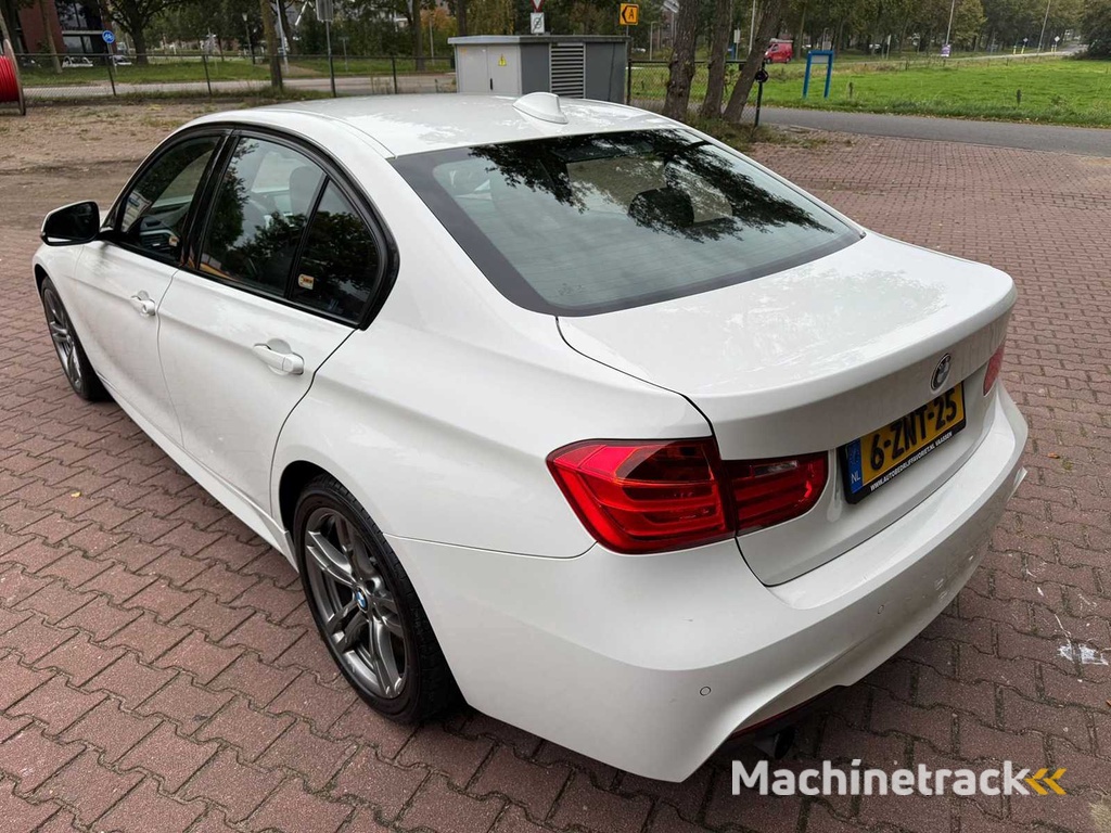 BMW 3er 316i High Executive 6-ZNT-25