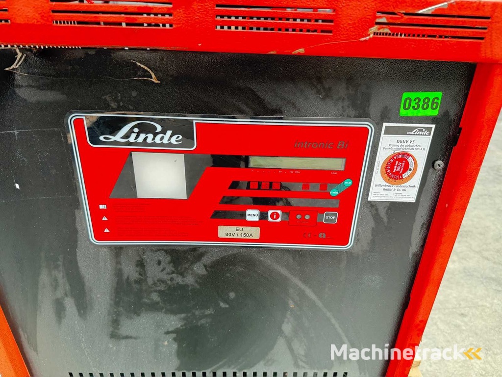 2013 Linde 80V 150A 800-1,400Ah Vorkheftruck Oplader Laoder