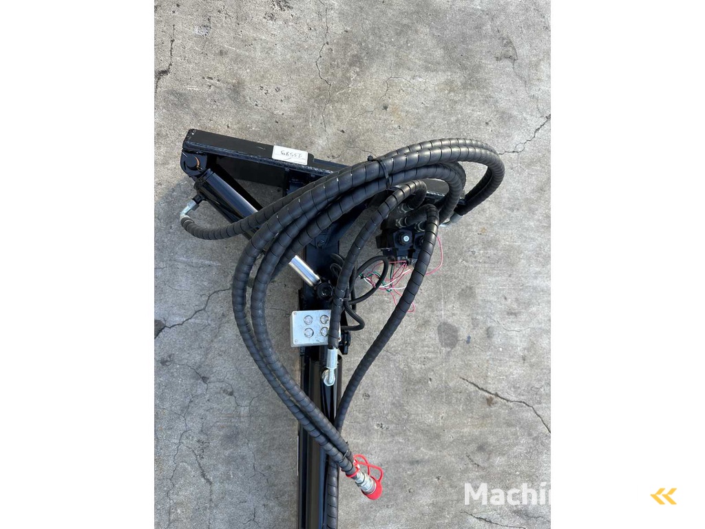 GIYI - 2025 - BD43 - Stab