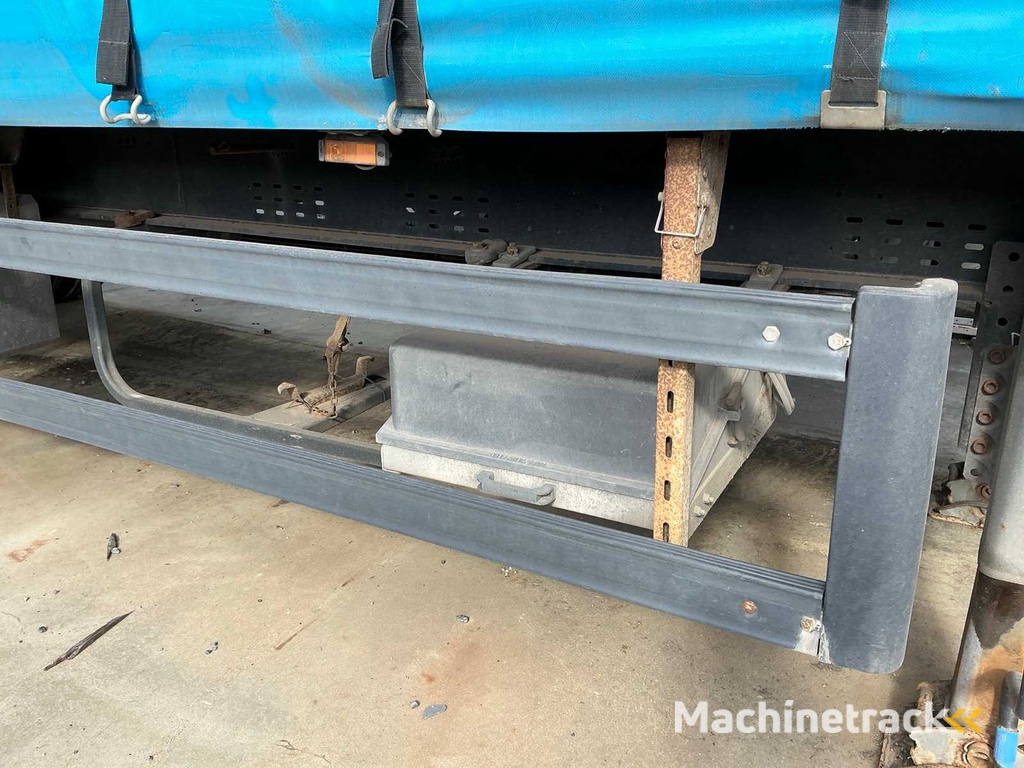 2016 System Trailers Planenanhänger