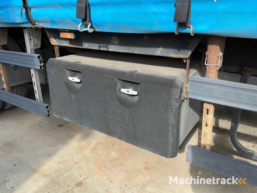 2016 System Trailers Planenanhänger