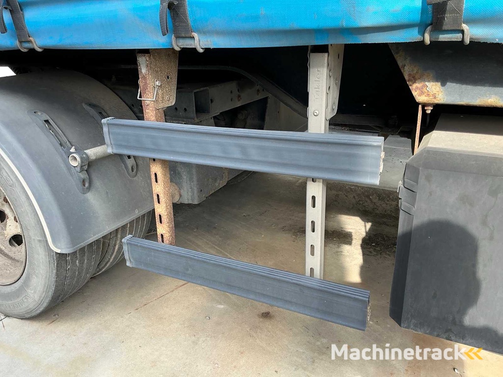 2016 System Trailers Planenanhänger