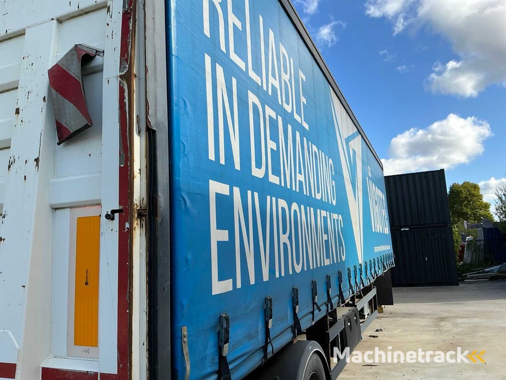 2016 System Trailers Planenanhänger