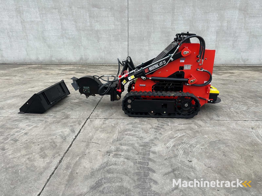 AGT - 2025 - LRT23 - Track loader with stump grinder