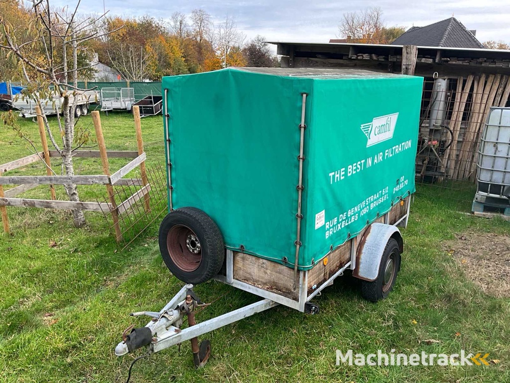 1989 Hitches Trailer