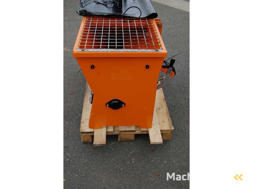 Ecotech - XGA-300 - Streuer - 2024