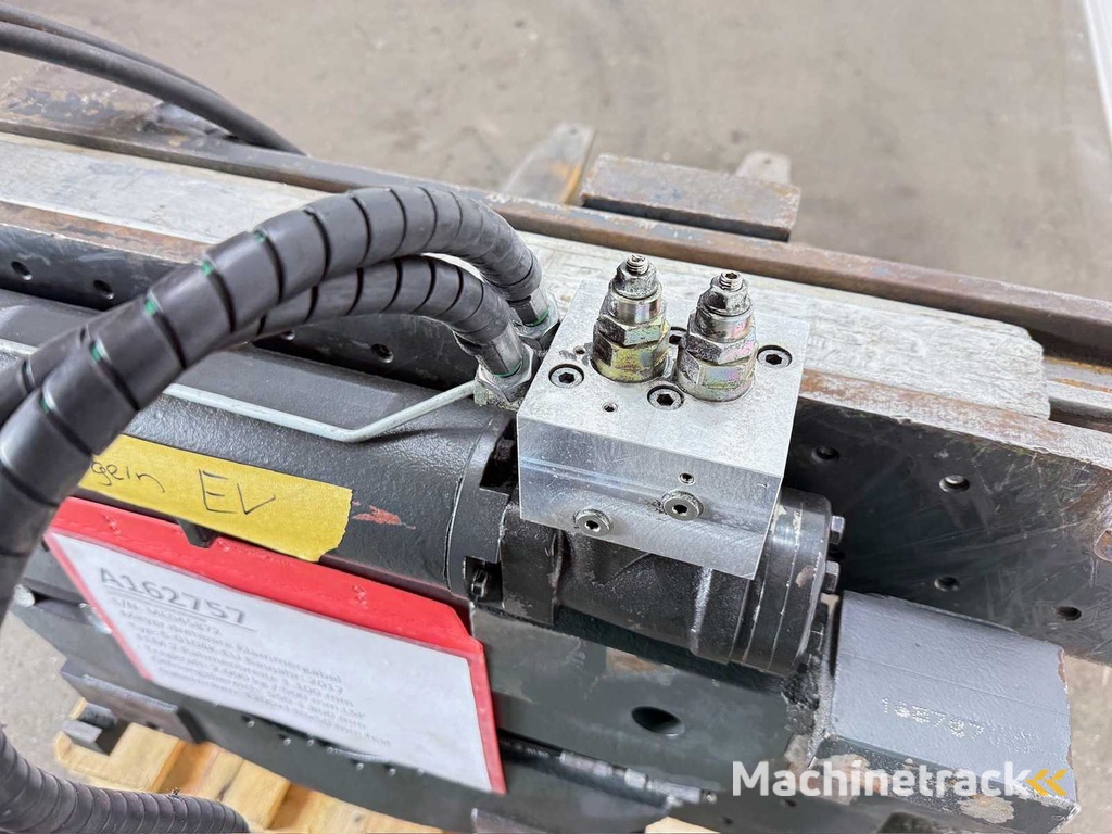 2018 FEM2 Durwen DUZ15 Drehklammer 360° Drehgerät + Zinkenverster